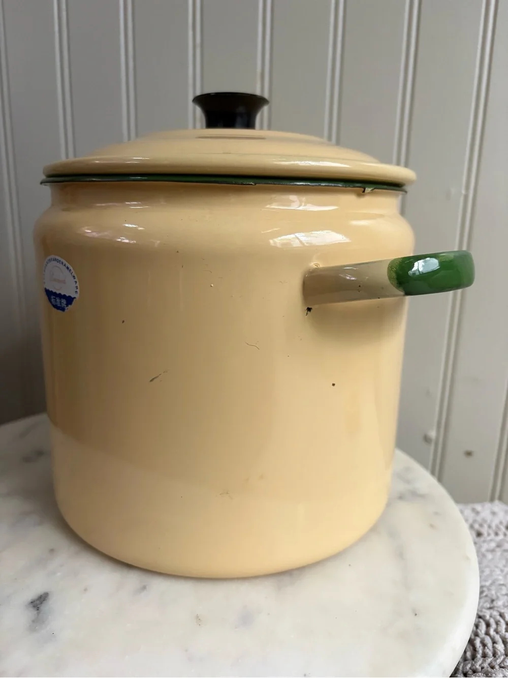 Vintage Standard Enamelware Pot w/Lid Butter Yellow VTG Cottagecore Farmhouse